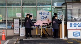 ادامه زورآزمایی پزشکان و دولت کره‌جنوبی بر سر برنامه افزایش تعداد دانشجویان پزشکی