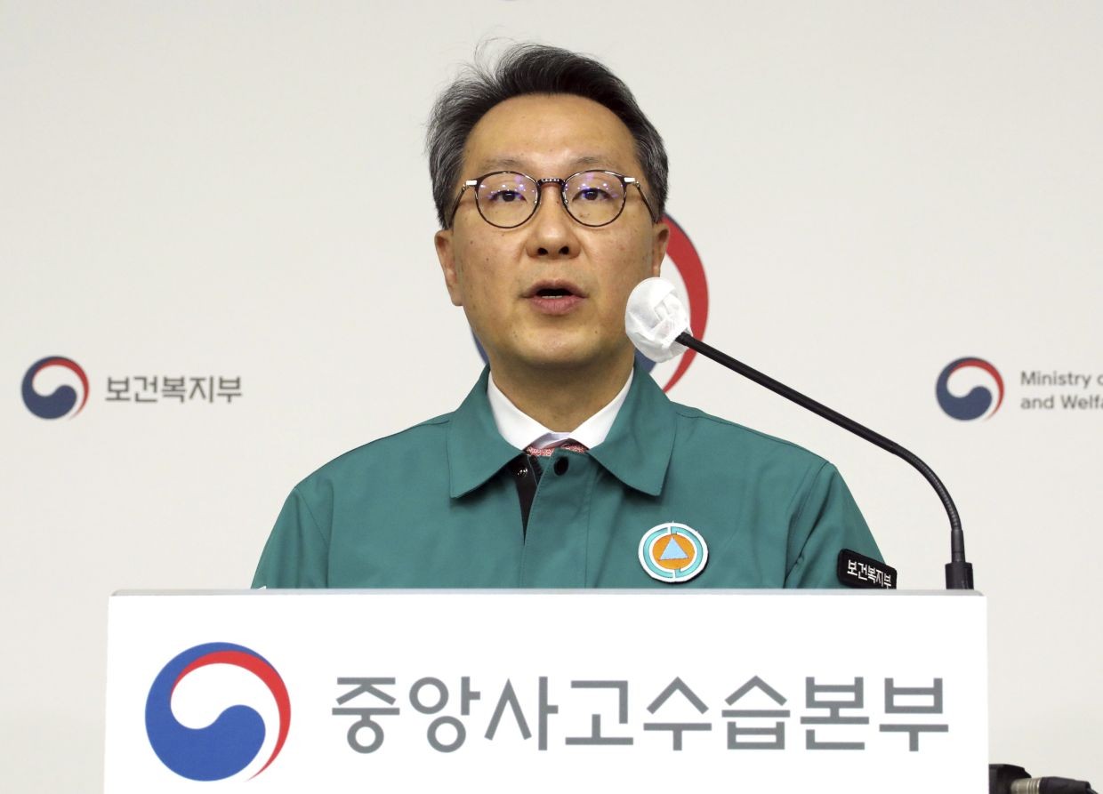 رئیس‌جمهوری کره‌جنوبی: از برنامه افزایش تعداد دانشجویان پزشکی عقب‌نشینی نمی‌کنم