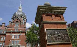 تحصیل دانشجویان پزشکی در دانشگاه جانز هاپکینز رایگان شد
