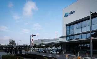 کارخانه جدید یک میلیارد دلاری فایزر در سنگاپور افتتاح شد